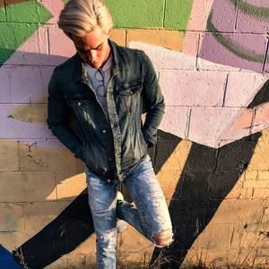 Meet your Posher, Brandon